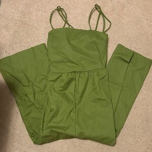Elegant Green Women's Jumpsuit
